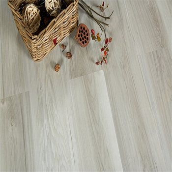  LVT Vs SPC Vinyl Flooring	